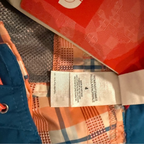 NWT The North Face Women's Board Shorts “July Buy” Size 4. - Picture 6 of 8